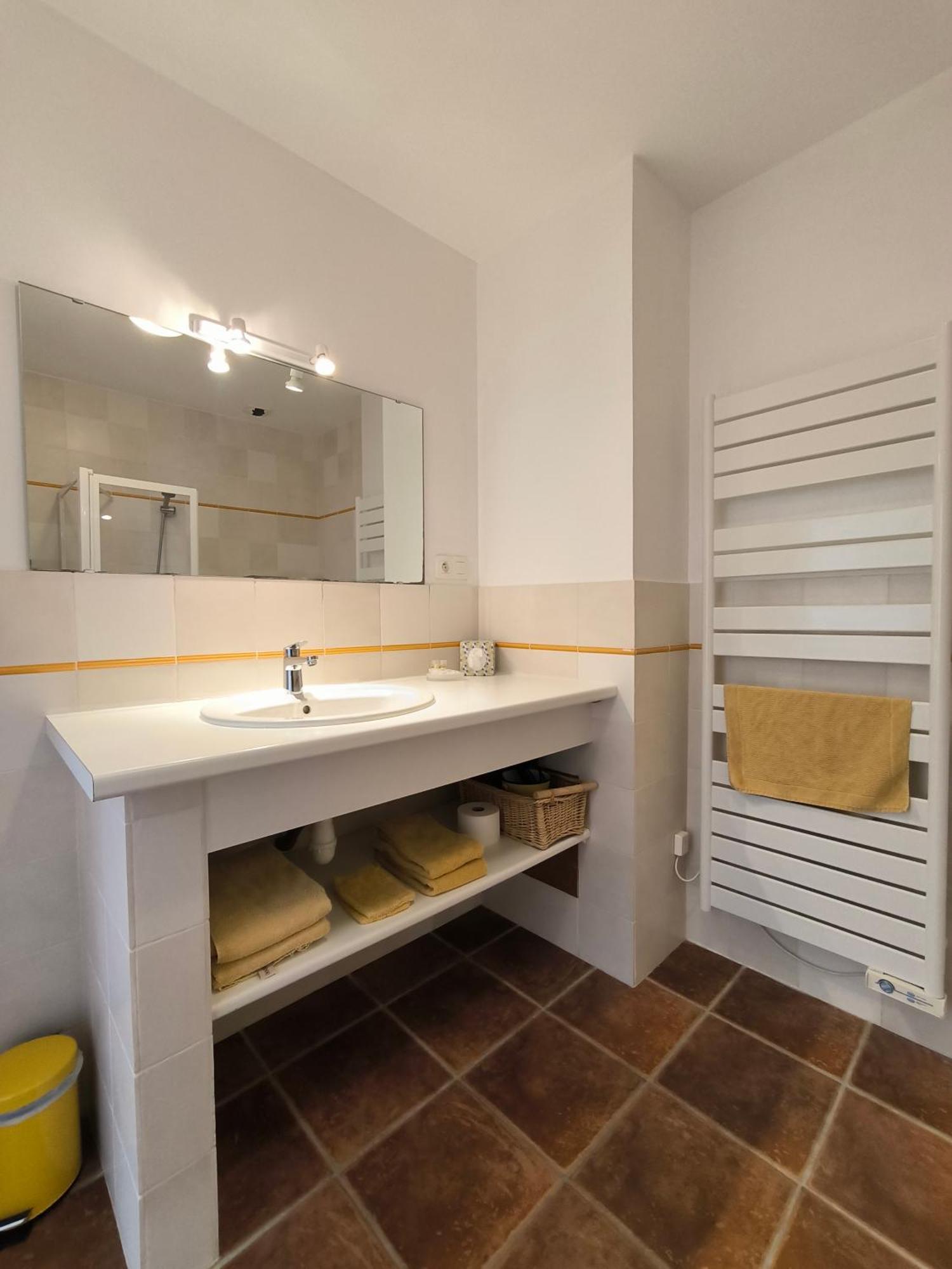 Le Peyret Apartment Serres-Castet ภายนอก รูปภาพ