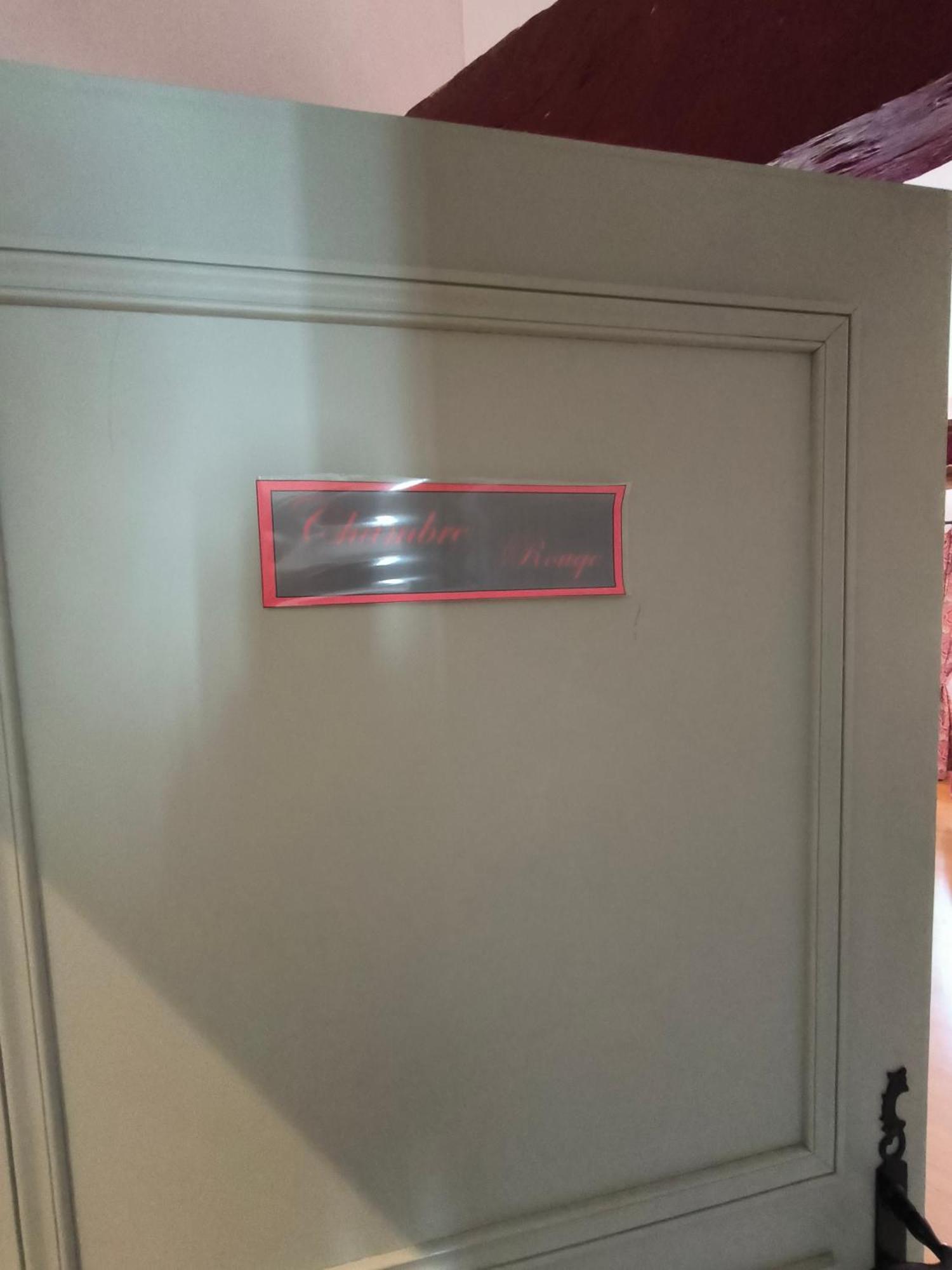 Le Peyret Apartment Serres-Castet ภายนอก รูปภาพ